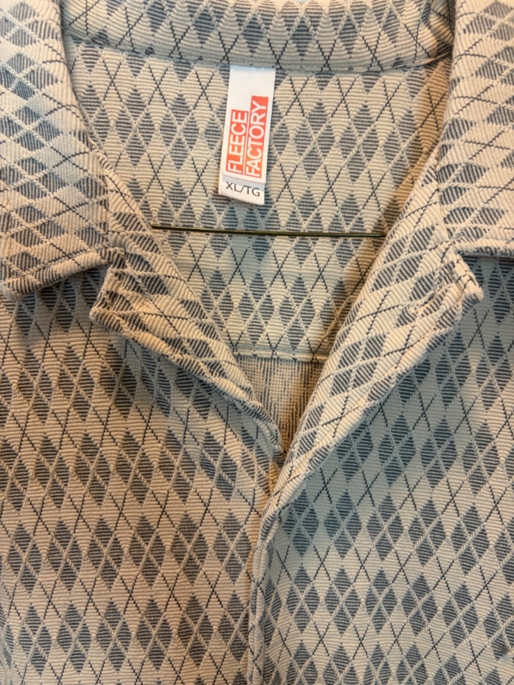 Fleece Factory button up - Picture 3 of 3